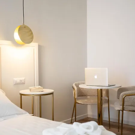 Hotel Glam & Terrace