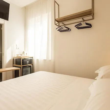 Hotel Glam & Terrace *