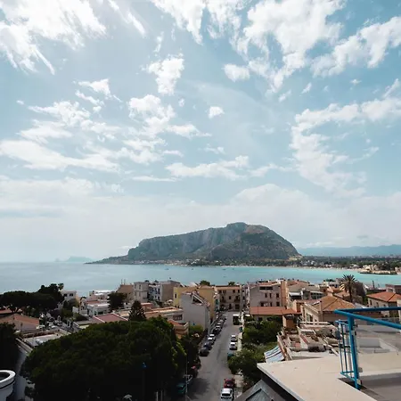 Glam & Terrace Mondello