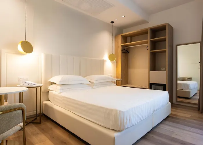 Hotel Glam & Terrace 4*