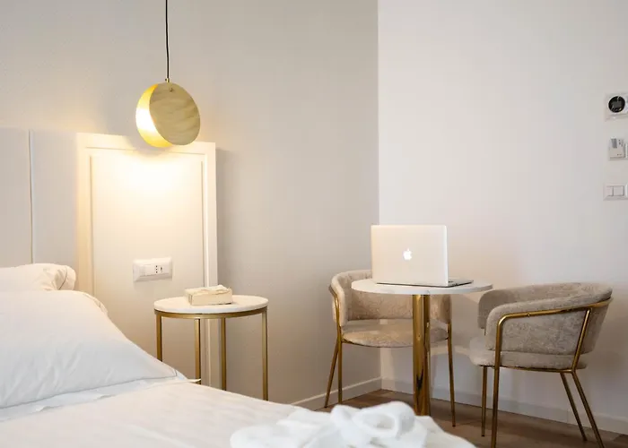 Hotel Glam & Terrace