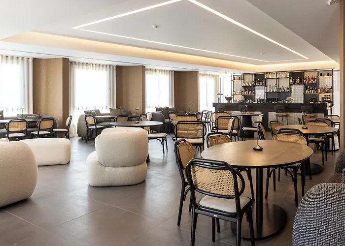 Hotel Glam & Terrace 4*